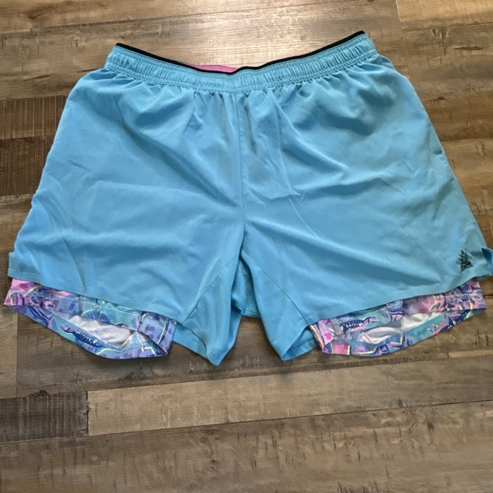 Chubbies Shorts Mens 5.5 Inch Blue Boxer Lined Ultimate Training Sz Large Sharks
